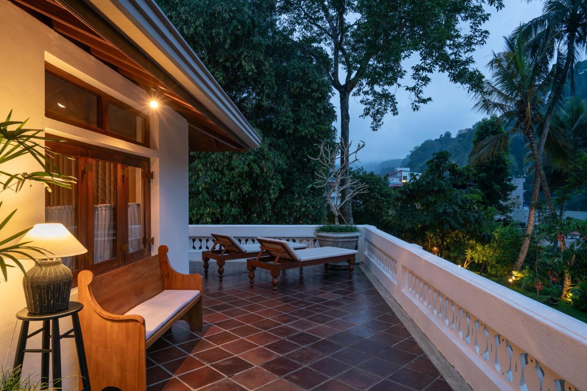 Taru Villas Kandy Luaran gambar